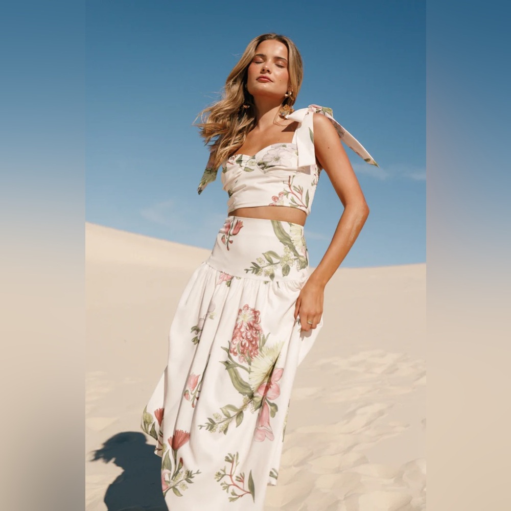 Petal + Pup Kara Set in Native Floral, size Large